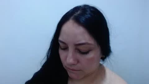 carolina_zabala_19 online show from 06/14/26, 02:24