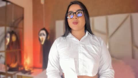 carolinaa_suarez online show from 10/29/25, 11:45