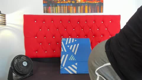 Carolina online show from 11/13/25, 02:49