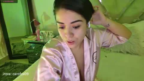 caroline online show from 04/26/26, 03:26