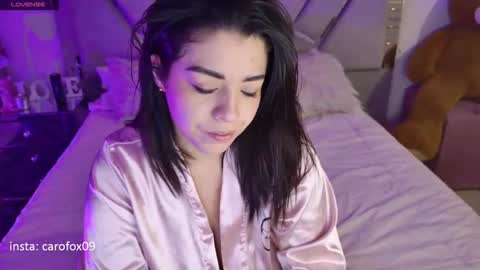 caroline online show from 05/07/26, 12:05