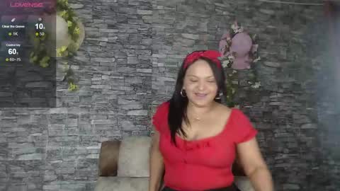 Snapshot of carolinajamess chatting on 01/16/25, 09:19 Camelia online show from 01/16/25, 09:19