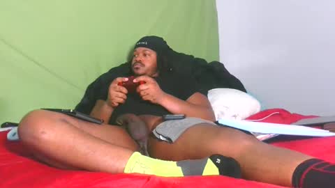 Snapshot of carolinayungin96 chatting on 09/15/25, 10:10 carolinayungin96 online show from 09/15/25, 10:10