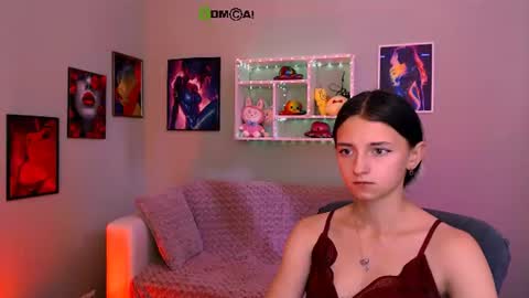 Caroline online show from 06/16/26, 09:34
