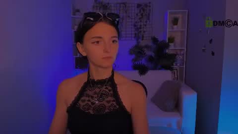 Caroline online show from 07/29/26, 07:12