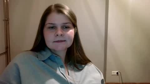 Caroline online show from 01/21/25, 07:39