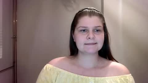 Caroline online show from 03/03/25, 05:50