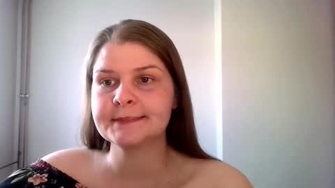 Caroline online show from 03/10/25, 10:48