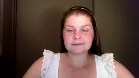 Caroline online show from 09/09/25, 08:41