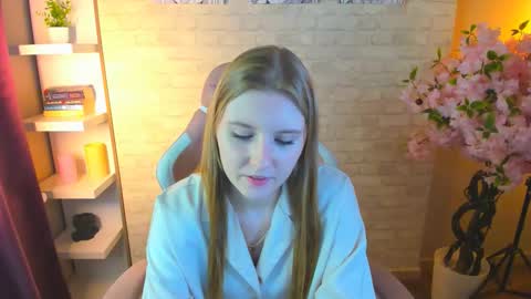Snapshot of carolinedesire chatting on 02/03/26, 08:30 Caroline online show from 02/03/26, 08:30