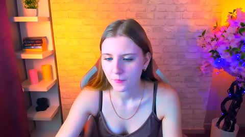 Snapshot of carolinedesire chatting on 02/15/26, 08:13 Caroline online show from 02/15/26, 08:13