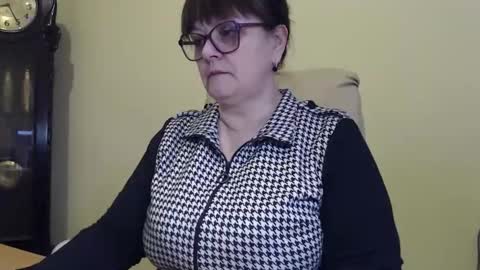 CarolineDream  online show from 01/17/25, 06:26