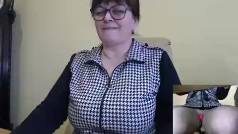CarolineDream  online show from 01/17/25, 09:28