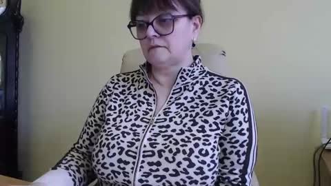 CarolineDream  online show from 01/30/25, 07:29