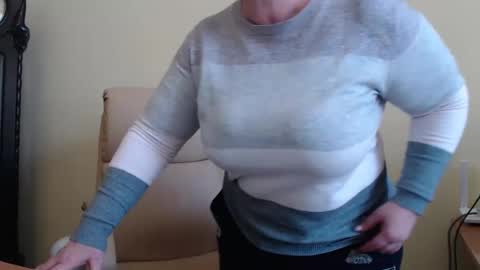 CarolineDream  online show from 02/05/25, 11:23