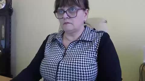 CarolineDream  online show from 02/07/25, 12:17