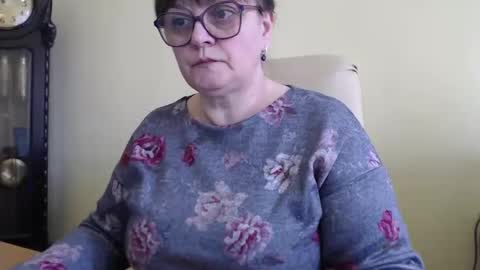 CarolineDream  online show from 02/12/25, 08:59
