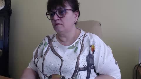 CarolineDream  online show from 03/12/25, 06:29