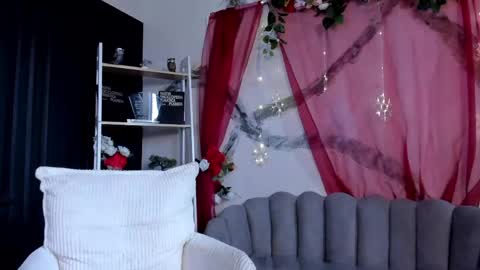 Caroline online show from 05/31/26, 06:09