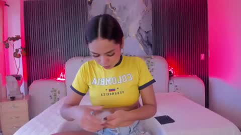 Caroline online show from 06/27/26, 05:29