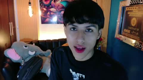 carolinejesh online show from 05/19/26, 12:33