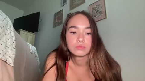 Caroline online show from 07/05/26, 04:14