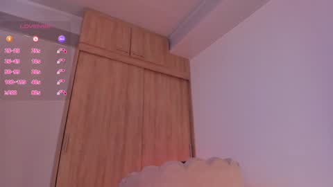 Snapshot of carolinna_ chatting on 06/27/26, 12:48 carolinna_ online show from 06/27/26, 12:48
