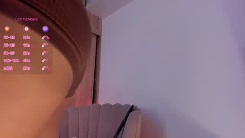 Snapshot of carolinna_ chatting on 07/03/26, 01:23 carolinna_ online show from 07/03/26, 01:23