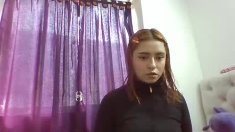 Snapshot of carolinnapinkman chatting on 03/13/26, 07:42 carolinnapinkman online show from 03/13/26, 07:42