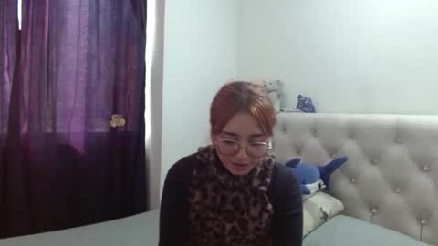 Snapshot of carolinnapinkman chatting on 05/20/26, 08:37 carolinnapinkman online show from 05/20/26, 08:37