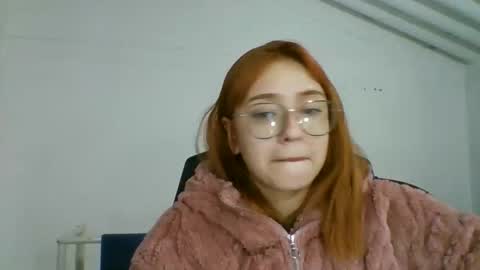 Snapshot of carolinnapinkman chatting on 05/31/26, 08:10 carolinnapinkman online show from 05/31/26, 08:10