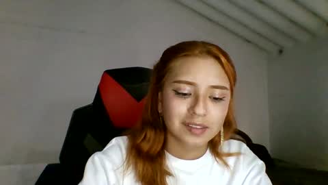Snapshot of carolinnapinkman chatting on 07/09/26, 08:35 carolinnapinkman online show from 07/09/26, 08:35