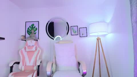 carolyne_sweet online show from 06/25/26, 05:12