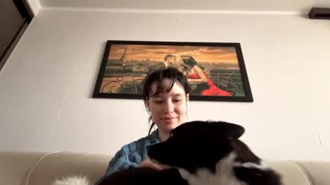 Snapshot of carolynharrington chatting on 06/20/26, 05:43 Elly online show from 06/20/26, 05:43