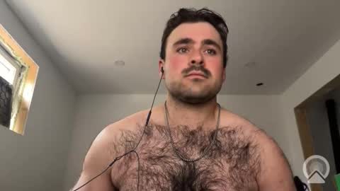Snapshot of carpenterboy_1993 chatting on 05/13/26, 07:22 carpenterboy_1993 online show from 05/13/26, 07:22
