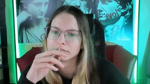carrie_roses online show from 09/15/25, 04:12