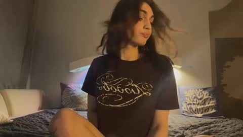 Snapshot of carry_hai chatting on 11/01/25, 11:18 Carry online show from 11/01/25, 11:18