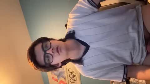 Snapshot of carter10101000 chatting on 10/03/25, 02:52 carter10101000 online show from 10/03/25, 02:52