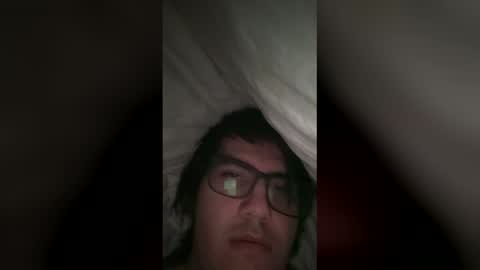 Snapshot of carter10101000 chatting on 11/30/25, 02:32 carter10101000 online show from 11/30/25, 02:32