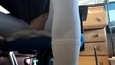 Snapshot of caryb chatting on 01/10/25, 06:38 caryb online show from 01/10/25, 06:38