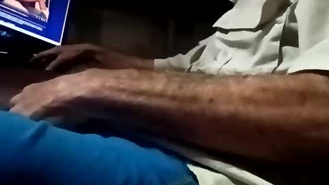 Snapshot of caryb chatting on 10/10/25, 12:04 caryb online show from 10/10/25, 12:04