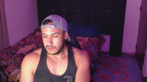 Snapshot of casas_oom chatting on 09/25/25, 02:15 online show from 09/25/25, 02:15