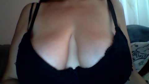 Snapshot of casey3000 chatting on 10/18/25, 11:11 Casey online show from 10/18/25, 11:11