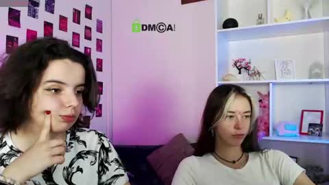 casey_meow_ online show from 06/17/26, 08:39