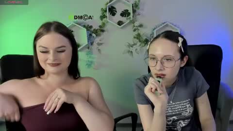 casey_meow_ online show from 07/04/26, 08:42