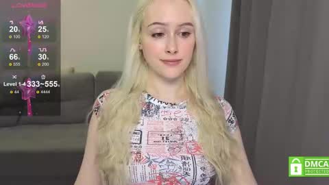 Snapshot of caseylabow chatting on 02/22/25, 06:28 My name is Casey... Nice to meet you  I will be happy to have funthumbs up please its important online show from 02/22/25, 06:28