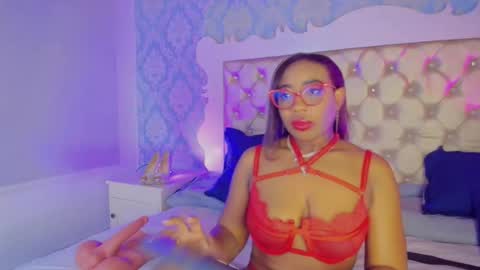 Snapshot of caseymoon chatting on 02/16/26, 12:34 Casey online show from 02/16/26, 12:34