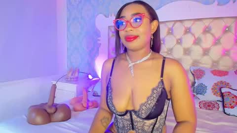Snapshot of caseymoon chatting on 03/17/26, 12:41 Casey online show from 03/17/26, 12:41