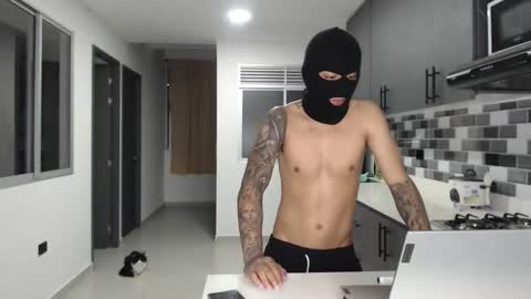 Snapshot of cash_master777 chatting on 12/02/25, 08:19 cash_master777 online show from 12/02/25, 08:19