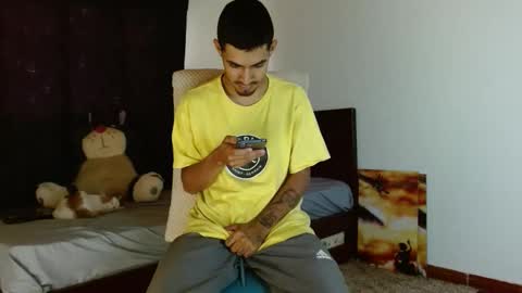 Snapshot of cash_master_san chatting on 11/05/25, 05:35 Cash Master San online show from 11/05/25, 05:35